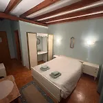 D'hotes Monicala Bed & Breakfast