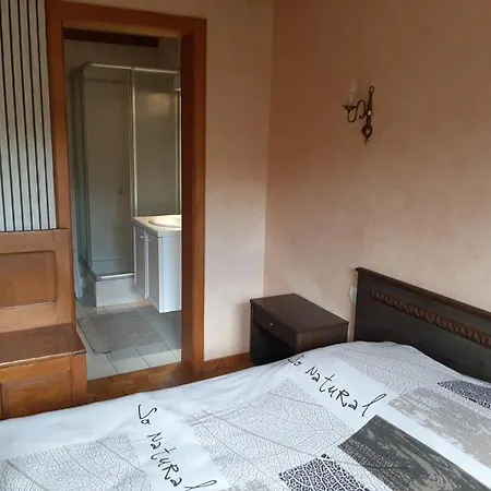 D'hotes Monicala 住宿加早餐酒店 3*