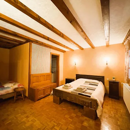 D'hotes Monicala 3* 贝尔盖姆