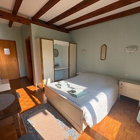 住宿加早餐酒店 D'hotes Monicala 3*